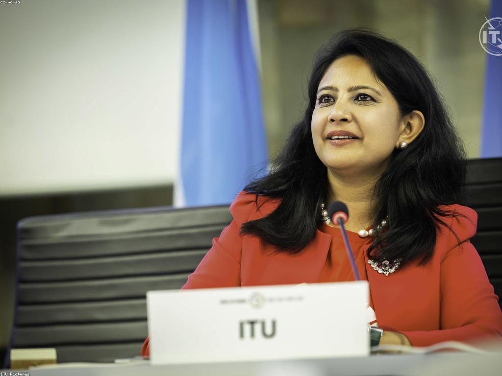 ការបង្កើតព្រឹត្តិការណ៍និងព័ត៌មានសំខាន់ៗសម្រាប់សង្គម