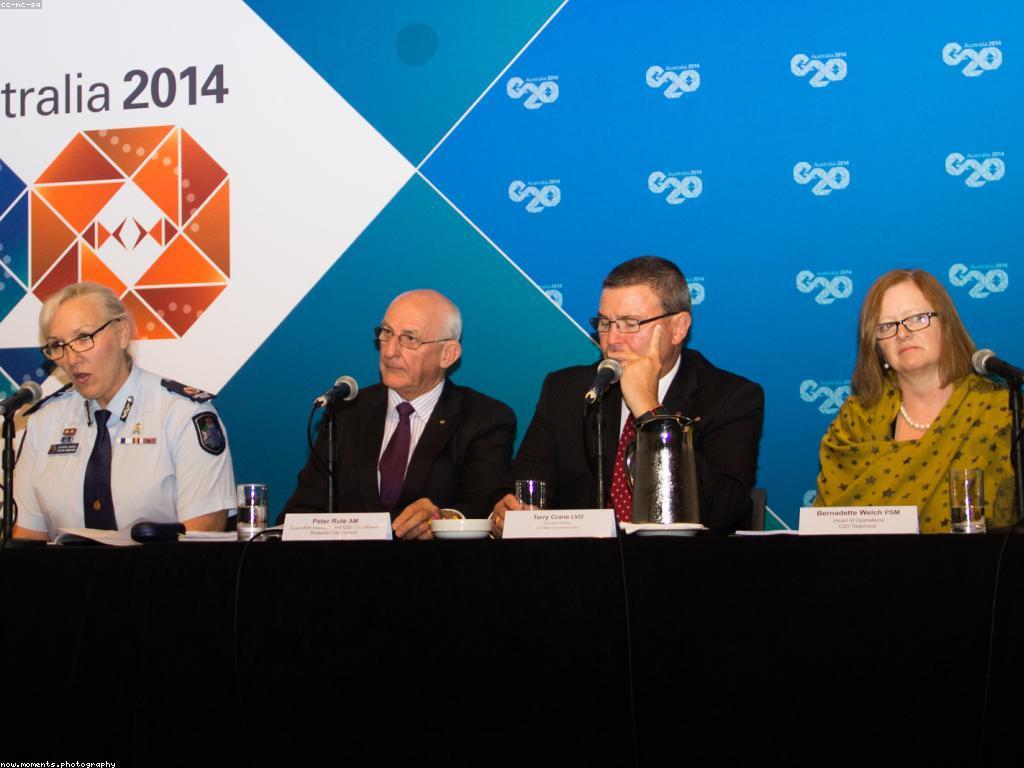 សំណួរ និងចម្លើយ: ដូចម្តេចដើម្បីចាប់ផ្តើមក្នុងការទទួលបានចម្លើយ?