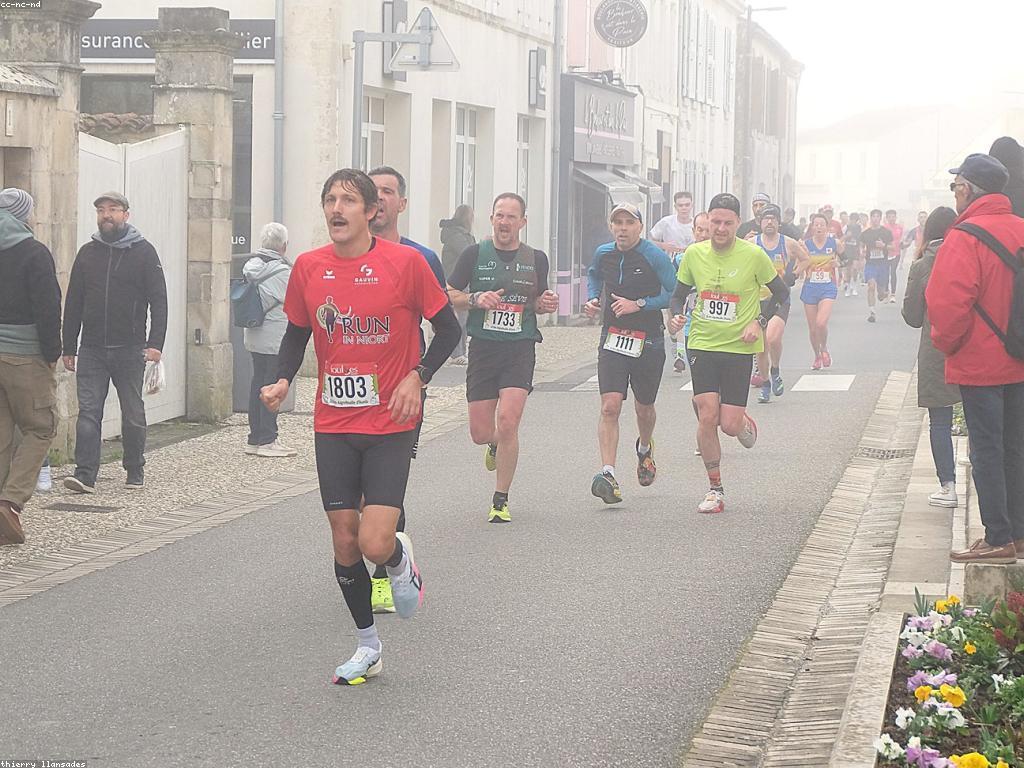 យុទ្ធសាស្ត្រលេង: វិធីសាស្ត្រដើម្បីដឹកនាំភាពជោគជ័យ